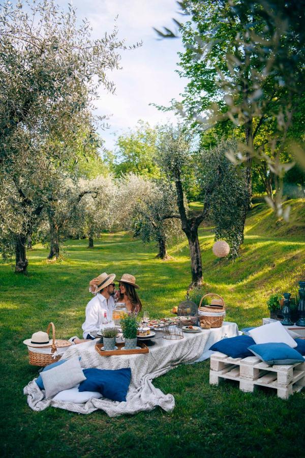 Вилла Borgo Il Mezzanino Сало Экстерьер фото